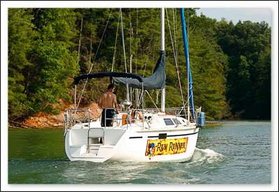 Boating on Watauga Lake Tennessee