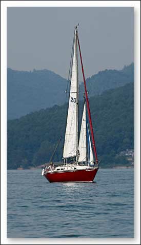 Boats on Watauga Lake Tennessee